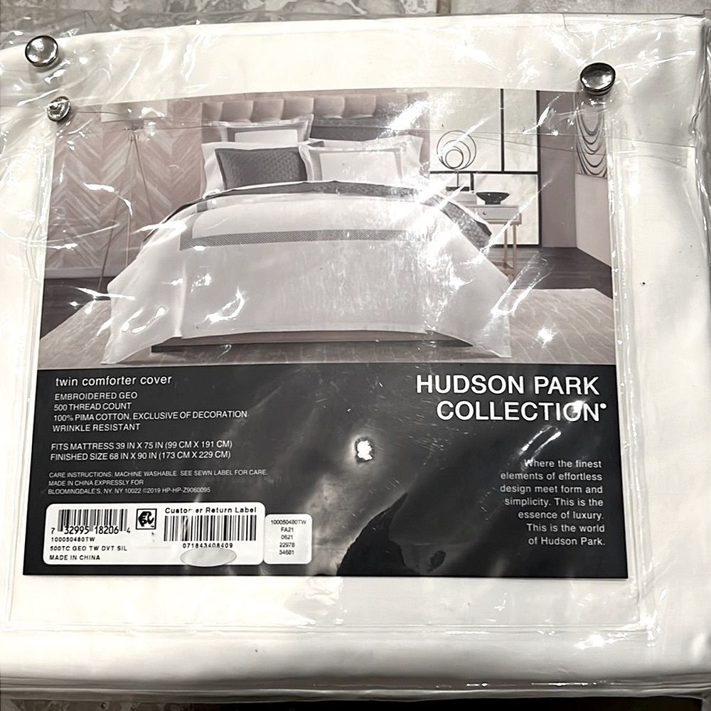 Hudson Park Collection 500TC Embroidered Geo Duvet Cover Twin Pima Cotton, New - Picture 7 of 8